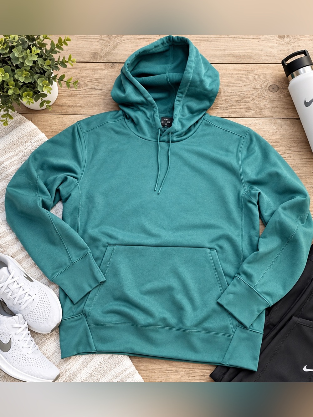 Nike Dri FIT Therma Hoodie Men’s M Sport Teal NKAQ 3JD NWOT